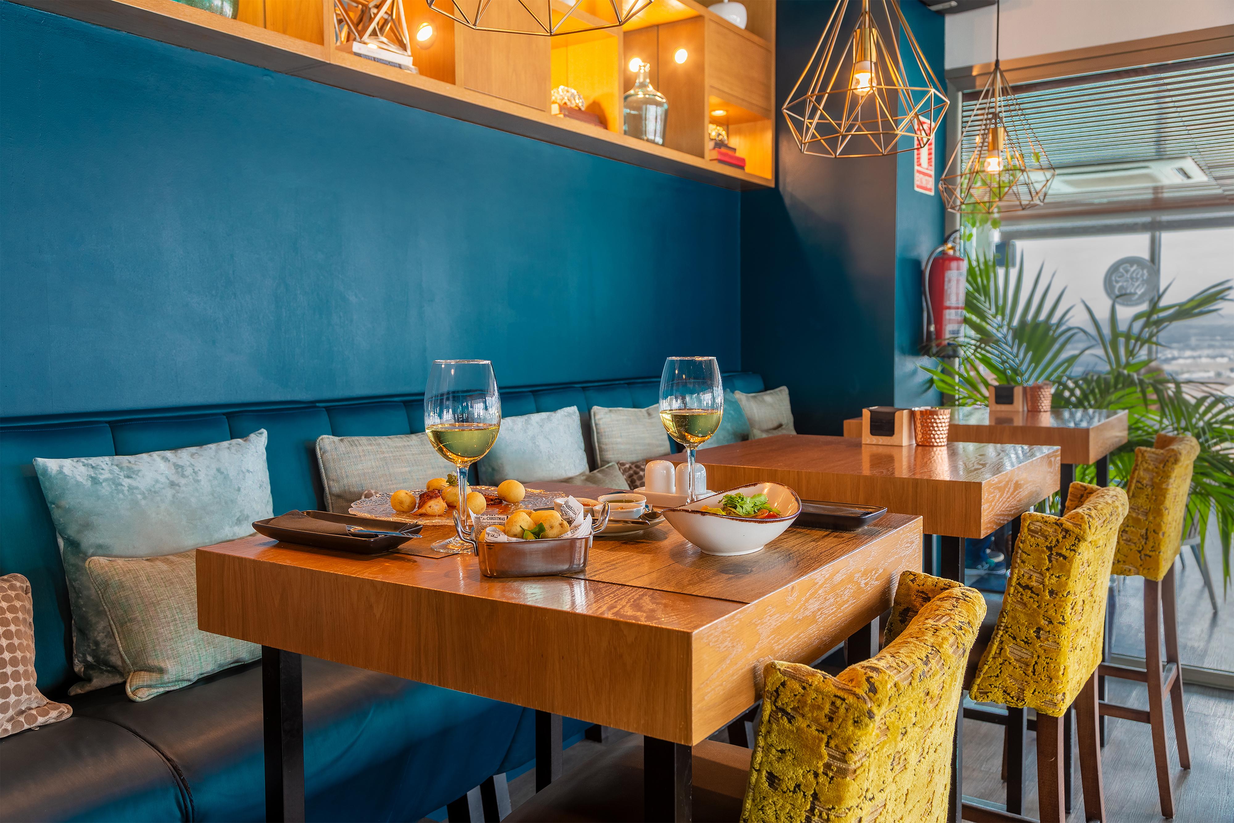 فندق وسبا أريسيف غران أرّاثيفي المظهر الخارجي الصورة Restaurant in Panama City